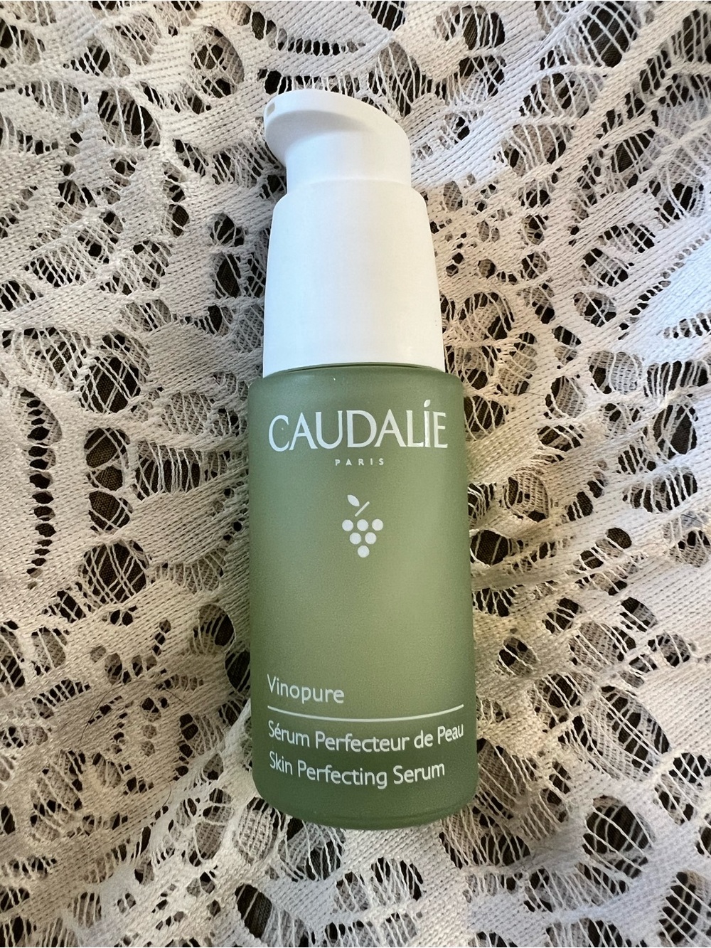 Caudalie Vinopure skin perfecting serum 1 fl oz